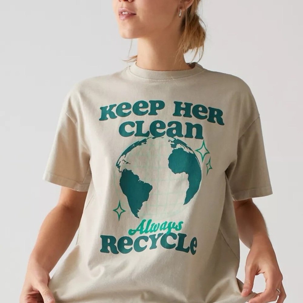 URBAN OUTFITTERS DESERT DREAMER ALWAYS RECYCLE TEE T-SHIRT - Picture 2 of 8